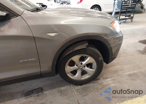 2011 BMW X3 xDrive28I z USA, uszkodzony, nr VIN 5UXWX5C53BL708611